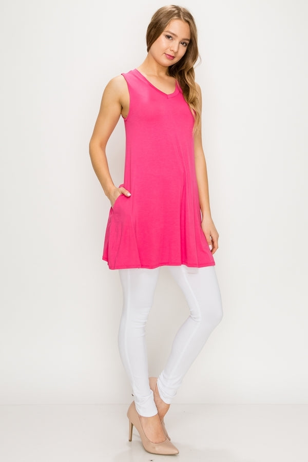 Women's Sleeveless Long Tunic with Side Pockets