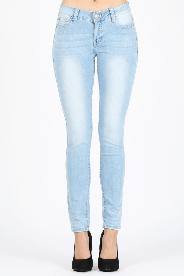 American Blue -  Women fashion denim jeans stretch - Shop Cancelled Goods